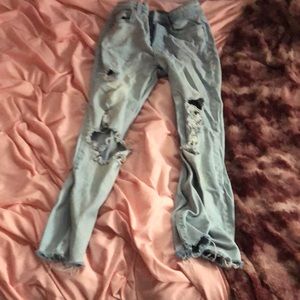Wild fable size 0 very ripped jeans
